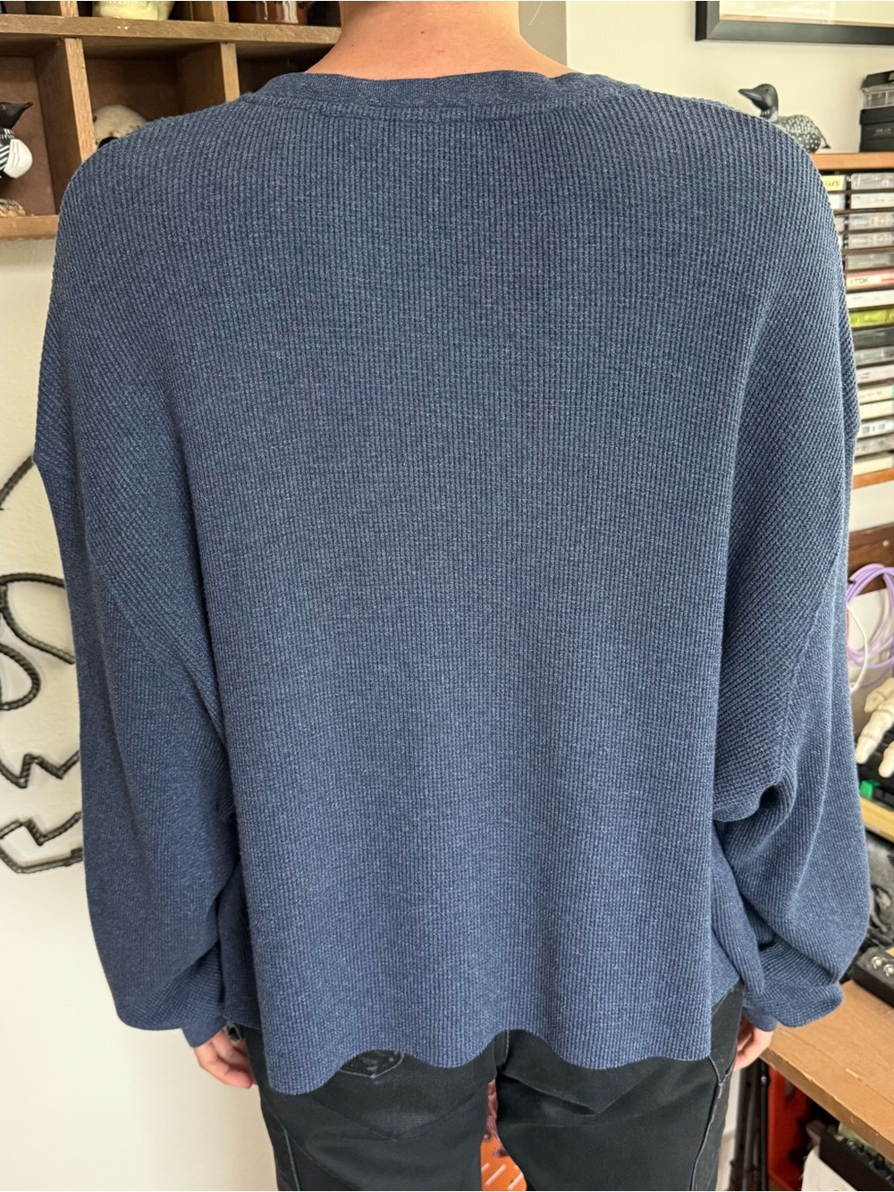 Vintage 2000s Navy Blue Cropped Boxy Henley Cotton Thermal ~ Size XXL - Picture 5 of 8